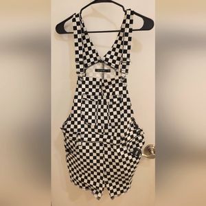 Blackheart NWT Size 11 Checkered Overalls